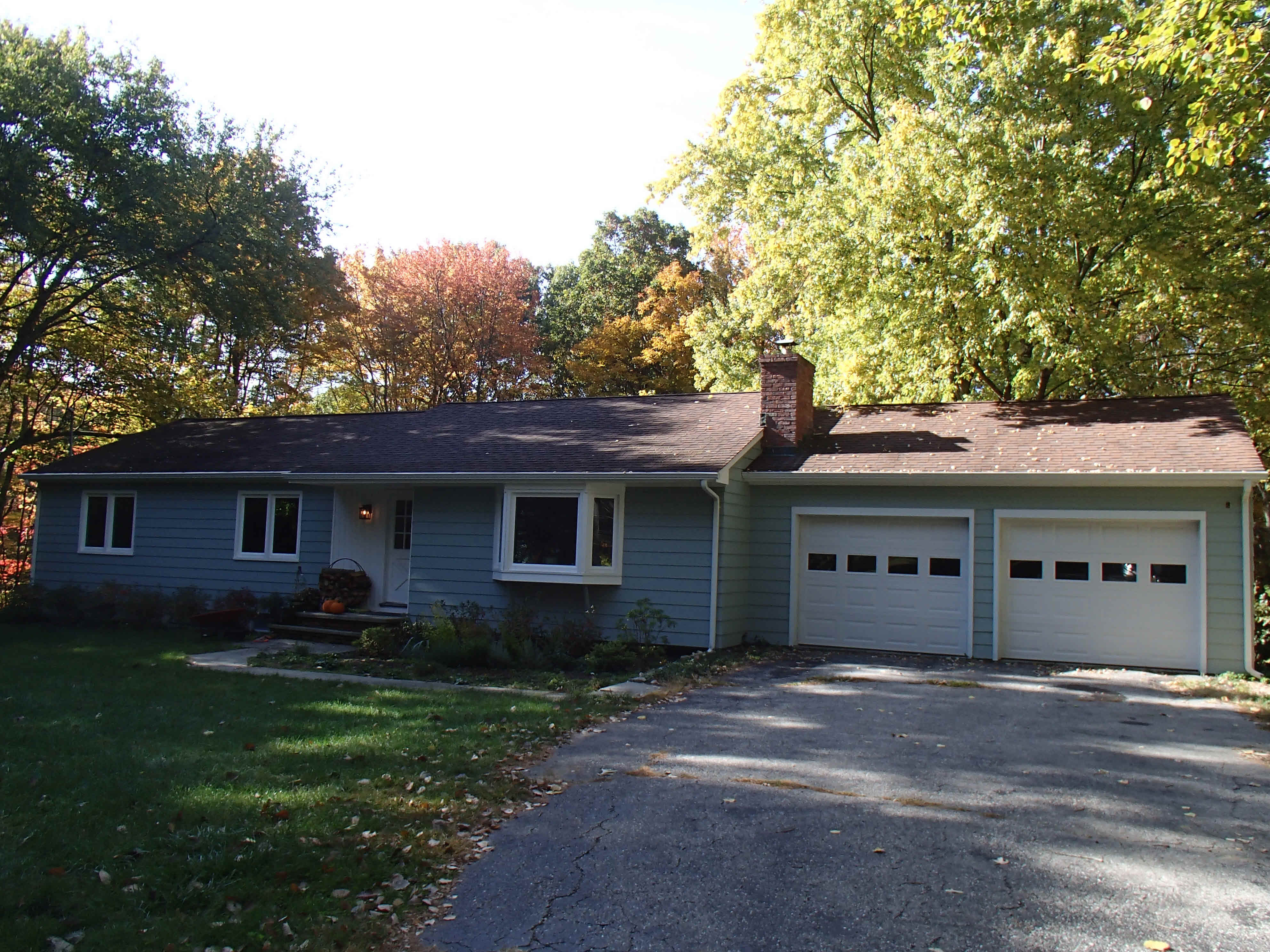 Building photograph for 29 MILLVOE DR